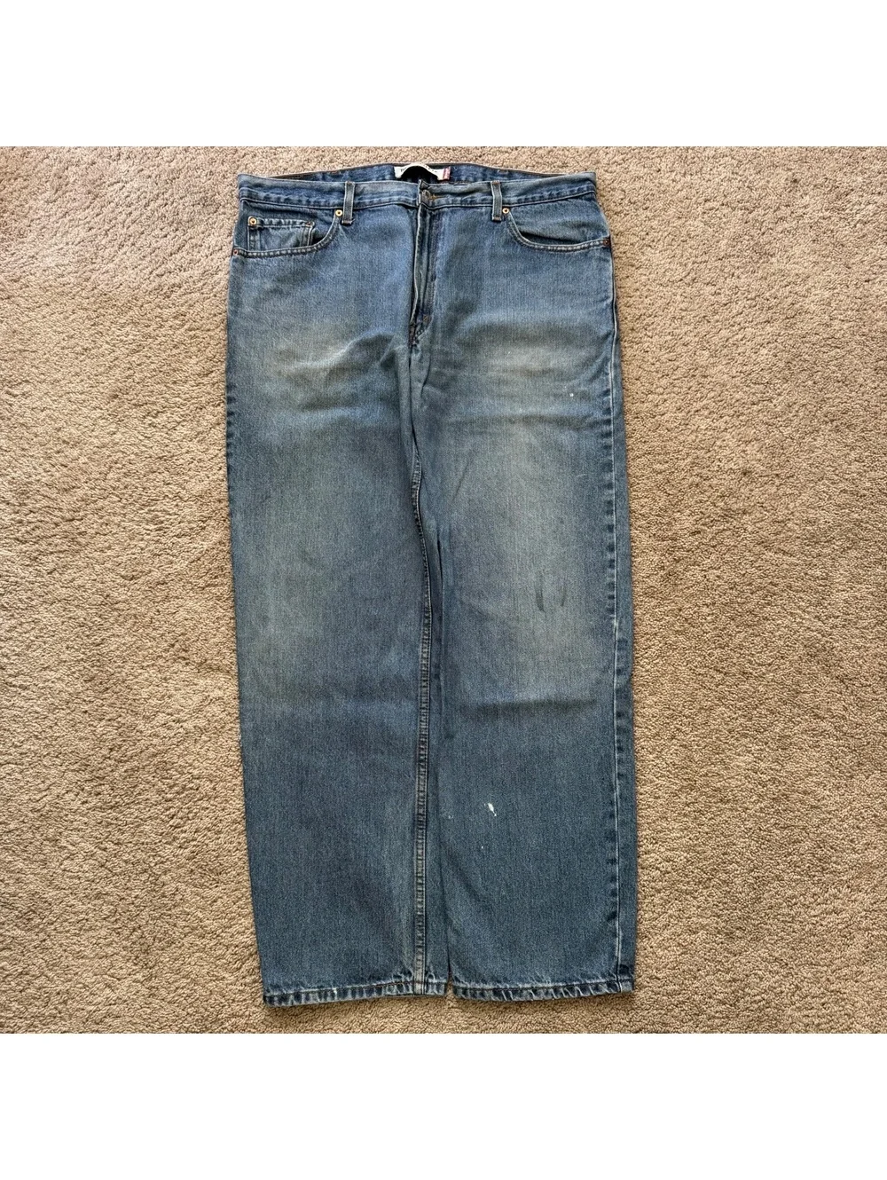 Vintage Y2K men’s relaxed baggy 550s levi’s size 40x31